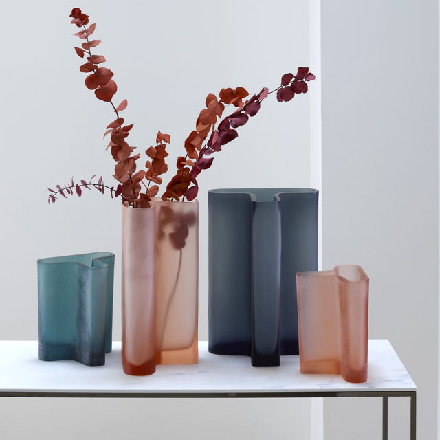 Ligne Roset T Vase