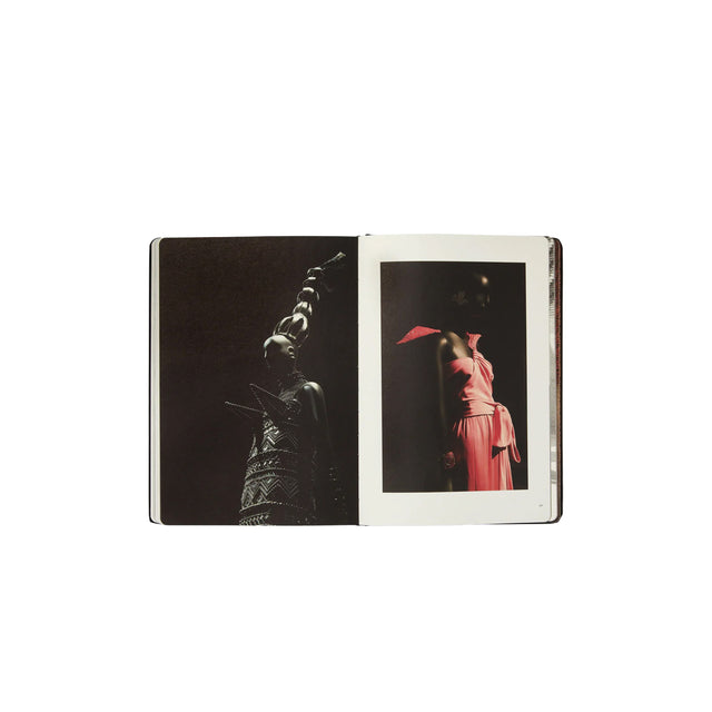 Phaidon Yves Saint Laurent: Museum Marrakech (2022)