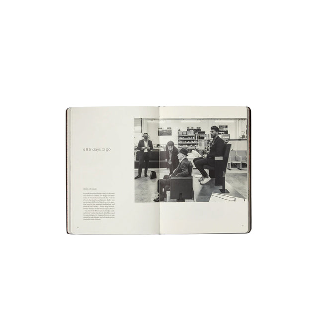 Phaidon Yves Saint Laurent: Museum Marrakech (2022)