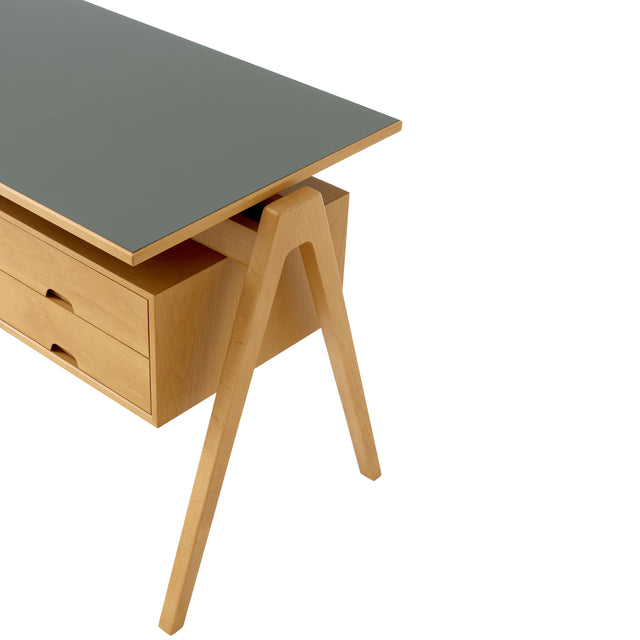 &Tradition Daystak Desk RD3
