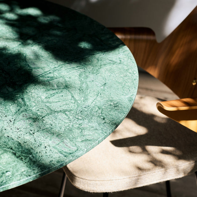 &Tradition In Between DIning Table SK12