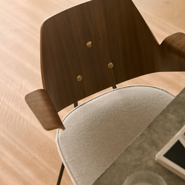 &Tradition RFH Armchair