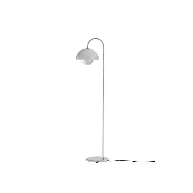 &Tradition Flowerpot Floor Lamp VP12