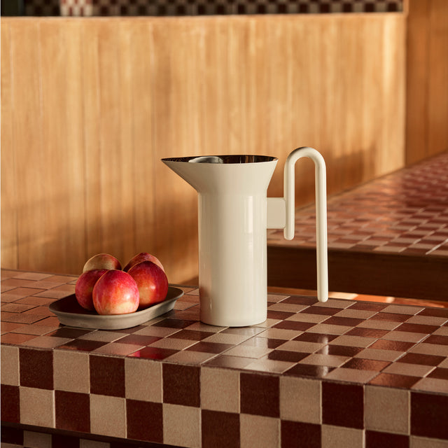 &Tradition Momento Jug