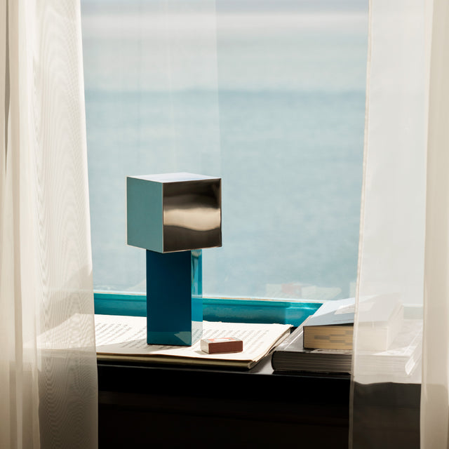 &Tradition Pivot Portable Lamp
