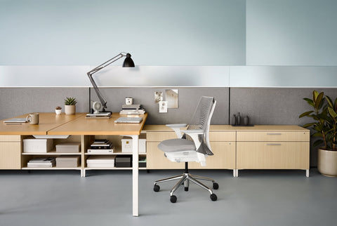Cara Membersihkan dan Merawat Kursi Herman Miller Sayl