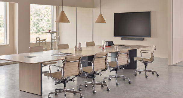 Merancang Ruang Kolaborasi: Pilihan Kursi Meeting Ikonik untuk Kantor Modern image