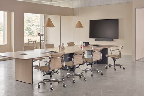 Merancang Ruang Kolaborasi: Pilihan Kursi Meeting Ikonik untuk Kantor Modern