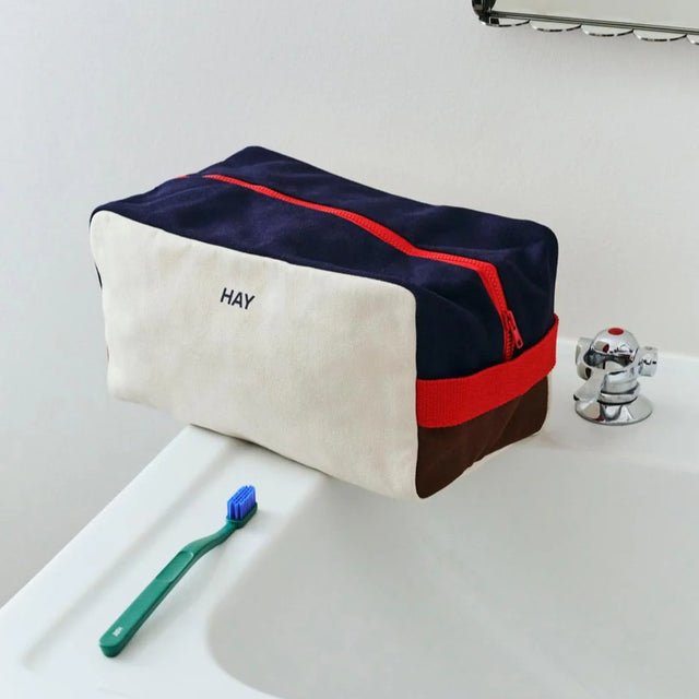 HAY Multi Wash Bag