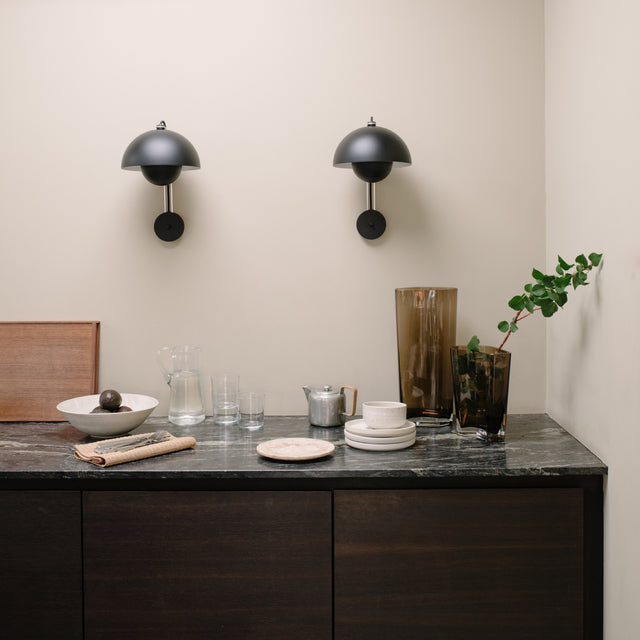&Tradition Flowerpot Wall Lamp