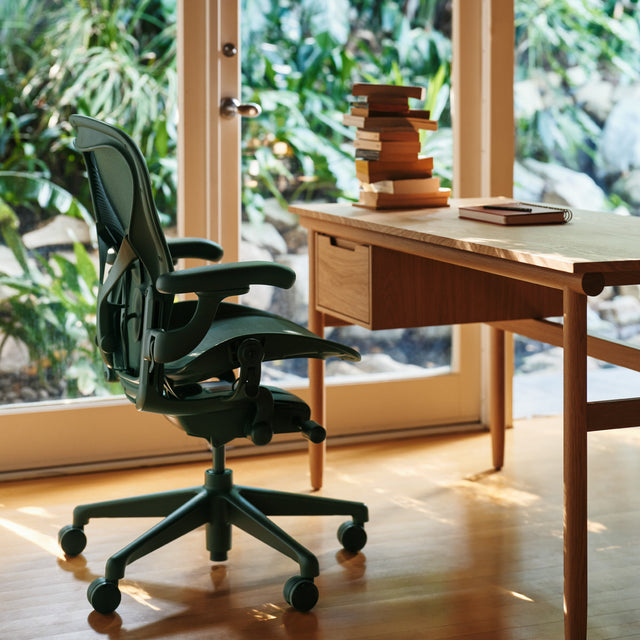 Herman Miller Aeron Chair